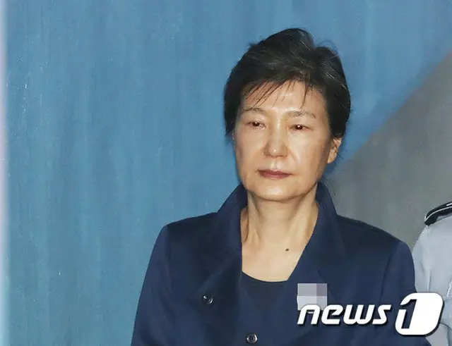 朴槿恵前大統領に懲役30年・罰金1185億ウォンを求刑＝韓国検察
