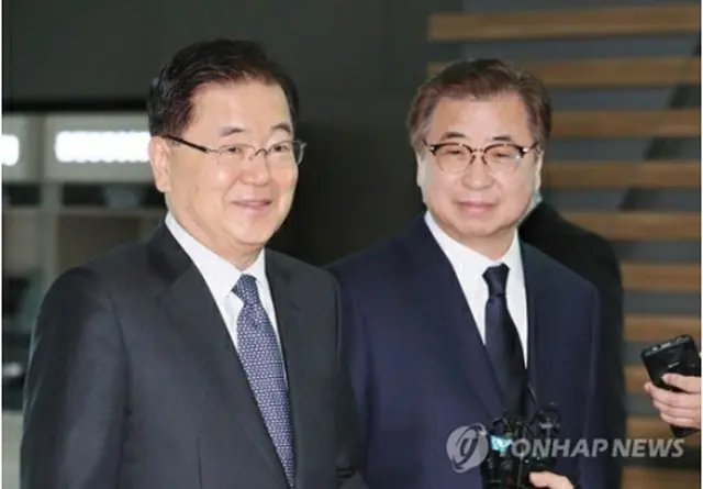 鄭氏（左）と徐氏＝（聯合ニュース）