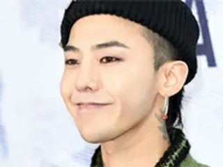 ”服務中”G-DRAGON（BIGBANG）への激励レターで部隊業務が麻痺…YG側「手紙送付は自制して」