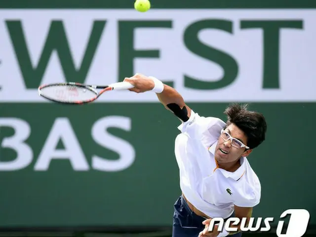 ＜男子テニス＞“2か月ぶりにリターンマッチ”チョン・ヒョン「フェデラーのすべてのプレーがすばらしい」（提供:news1）