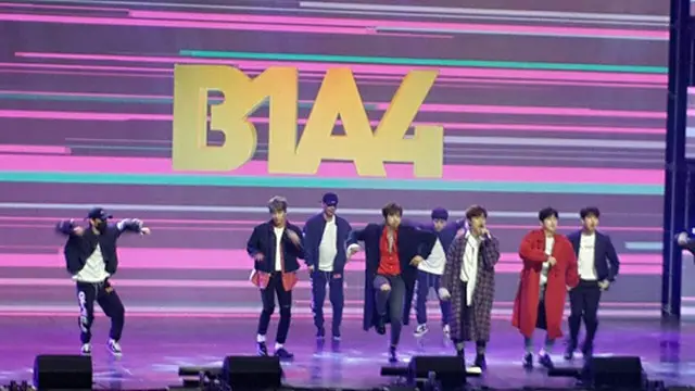 韓国で開かれている平昌（ピョンチャン）パラリンピックを記念し、韓国の人気アイドルたちがコンサートを開いた。（C)WowKorea