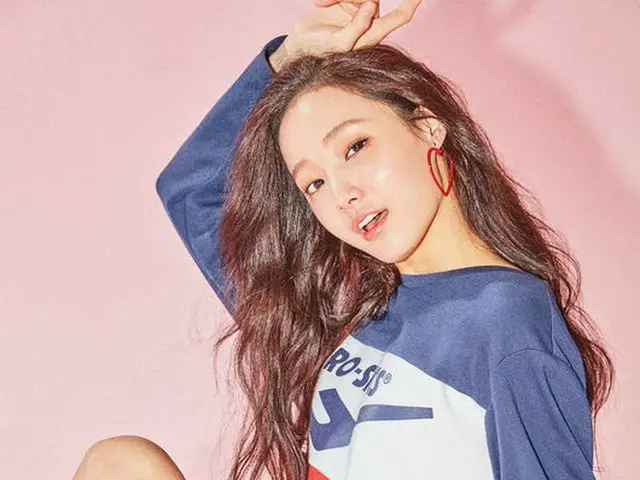 「MOMOLAND」テハ、“いとこ”ジュンス（JYJ）について「旧正月に会った。軍隊での私達の人気に鼻が高いと言ってくれた」（提供:OSEN）