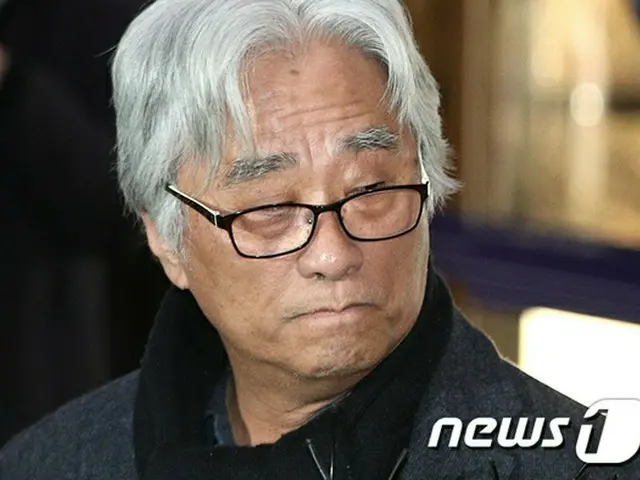 ”17人への性暴行疑惑”演出家イ・ユンテク、拘束か…きょう（23日）令状審査