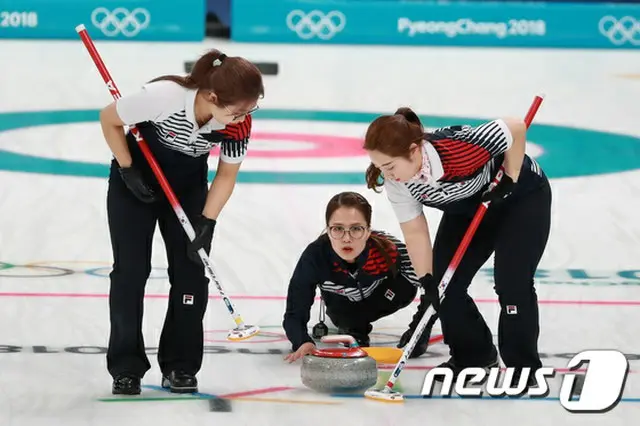＜女子カーリング＞世界選手権で”日韓戦”は韓国に軍配＝韓国、PO進出が確定