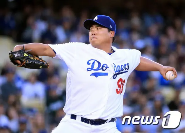 リュ・ヒョンジン、オープン戦・エンゼルス相手に好投＝5イニング6K1失点