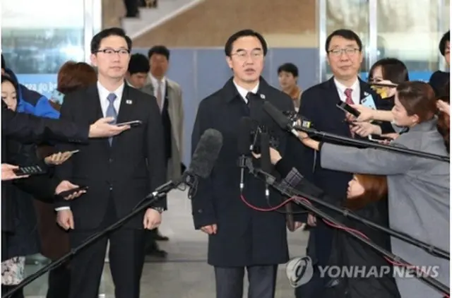 報道陣の質問に答える趙明均氏＝２９日、ソウル（聯合ニュース）