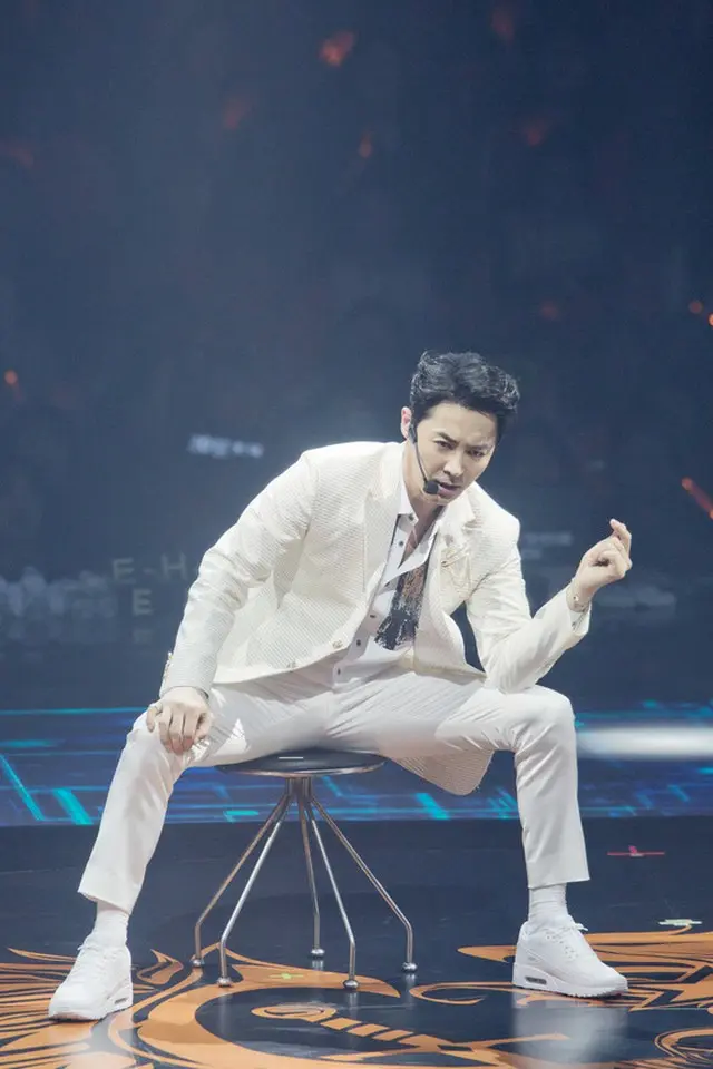 チョン・ジン（SHINHWA）、CIエンタと専属契約（提供:news1）