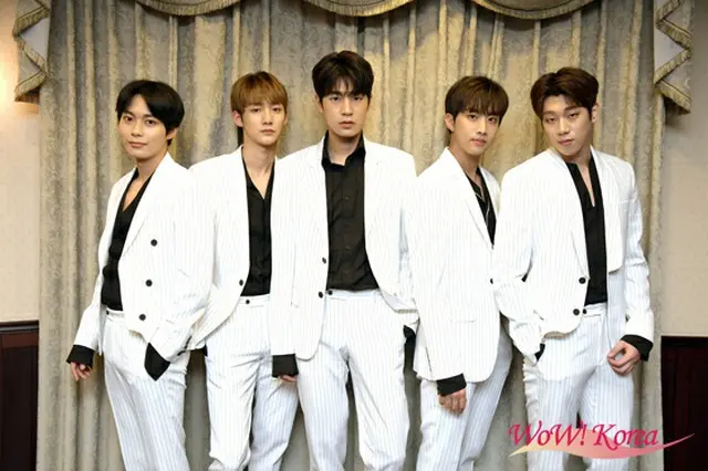 「KNK」左から、オ・ヒジュン、キム・ジフン、パク・スンジュン、チョン・インソン、キム・ユジン