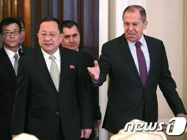ロシアのラブロフ外相が、北朝鮮の訪問要請に受諾の意思を明らかにした。 （提供:news1）