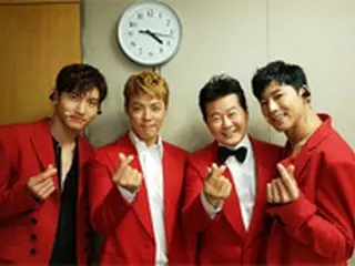 テ・ジナ＆KangNam、Mnet「エムカ」控え室で「東方神起」と記念撮影！