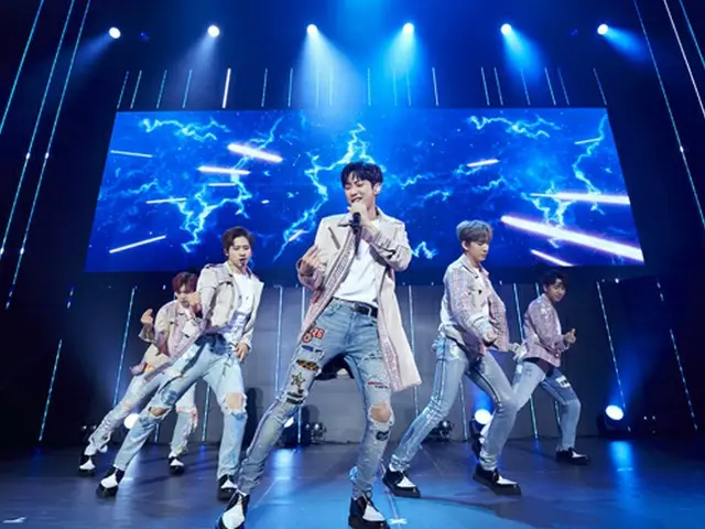 「B1A4」（写真:NAITO/渡辺綾）