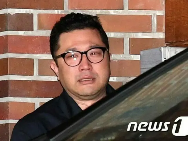 李明博（イ・ミョンバク）前大統領の息子イ・シヒョン氏側がKBSの番組「追跡60分」で放送された麻薬スキャンダル疑惑に対して「すべて虚偽」だとして強く反発した。