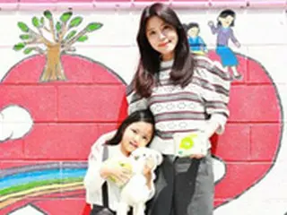 女優チョン・シア、娘のバースデーに合わせ寄付 「同じママの気持ち、うれしく意味深い」