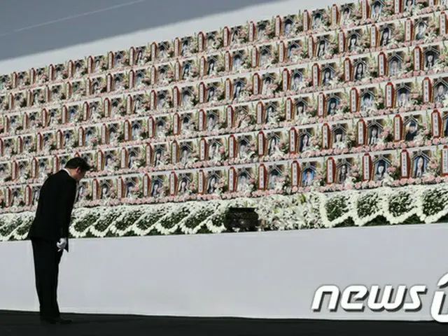 李総理、セウォル号事故の行方不明者家族と晩餐＝韓国