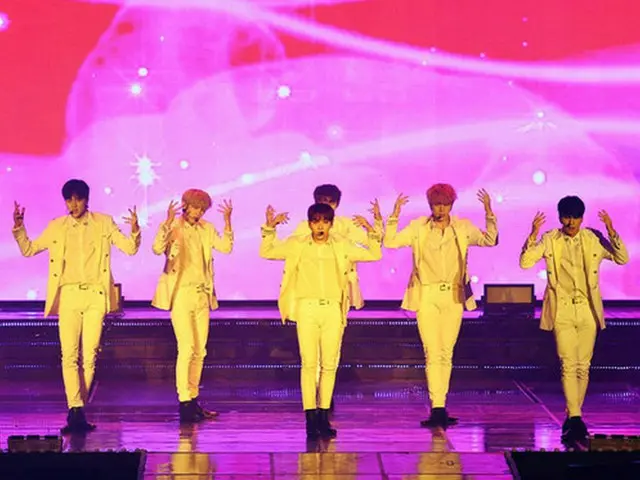 公式解散控えた「JBJ」、最後の単独コンサートで全員涙…7か月の長旅に終止符（提供:OSEN）
