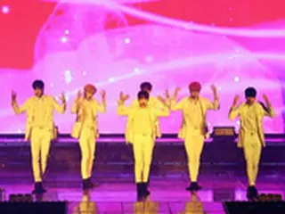 公式解散控えた「JBJ」、最後の単独コンサートで全員涙…7か月の長旅に終止符