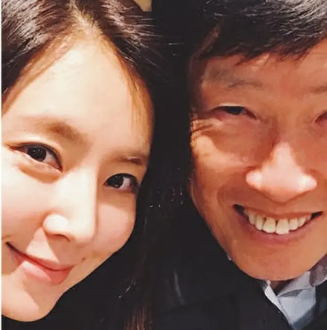元サッカー韓国代表監督のチャ・ボムグン氏、次男の”結婚相手”女優ハン・チェアに「愛情たっぷり」（画像:OSEN）