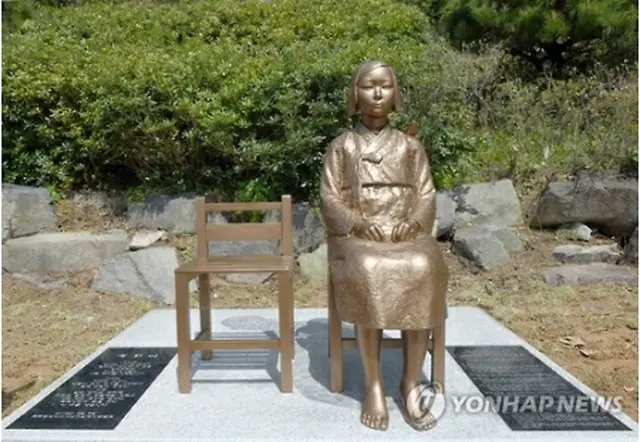 ボンの女性博物館に設置される予定の少女像と同じ像＝（聯合ニュース）