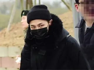 「BIGBANG」G-DRAGON、右足首手術のため大学病院に入院