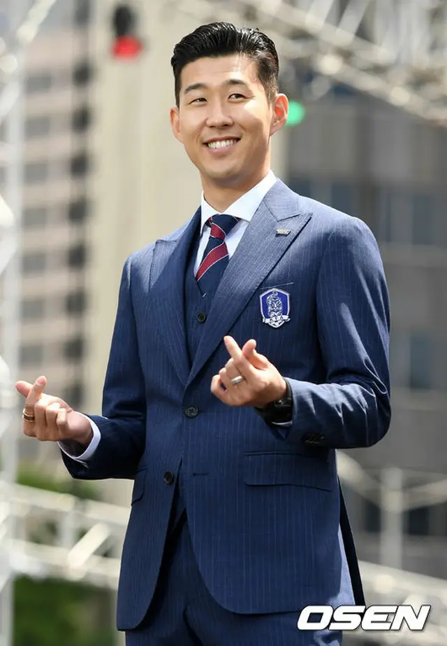 ＜サッカー＞“韓国エース”ソン・フンミン「プレッシャーはない…イ・スンウに期待」