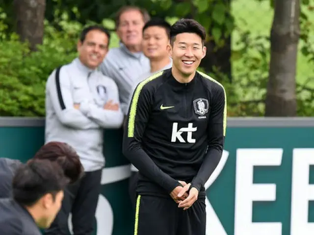 英メディア、”ロシアW杯スター”にソン・フンミンを選定