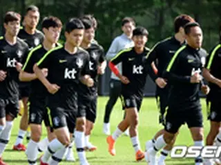韓国代表、24日の練習から”情報戦”に突入