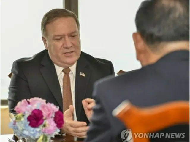 金英哲氏と会談するポンペオ氏（米国務省ＨＰより）＝（聯合ニュース）