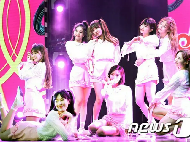 “アップした美貌”「fromis_9」、2ndミニアルバムショーケースでダイエットの秘訣を公開