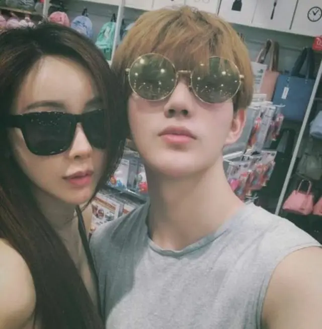 “18歳差”女優ハム・ソウォン＆中国SNSスターのジンファ、”妊活中”の新婚生活を公開（提供:OSEN）