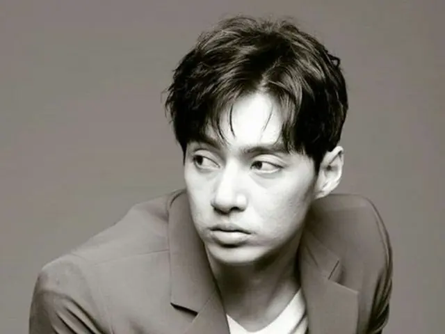 結婚しパパになっていたキム・ジュン（T-MAX） 「結婚3年目、中学同級生の妻とは9年交際」（提供:news1）