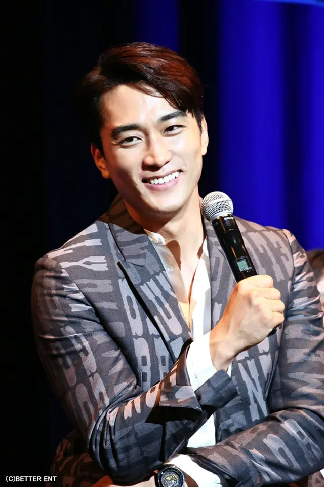 俳優ソン・スンホン