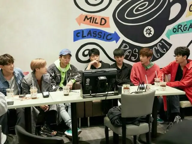 「iKON」の7人7様の魅力を収めた「自主制作iKON TV」が再生回数2000回を突破した。（提供:OSEN）