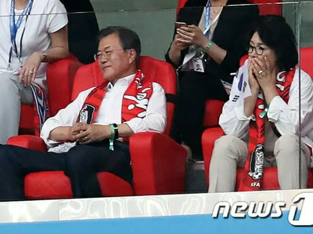 ＜2018W杯＞文大統領、会場でメキシコ戦観戦も黒星＝1次リーグ敗退が濃厚