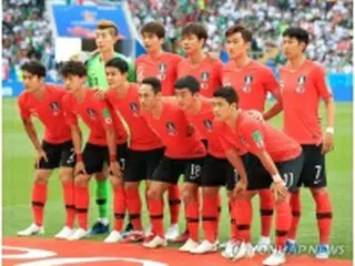 Ｗ杯韓国代表　ドイツ戦は赤シャツに黒いパンツのユニホーム