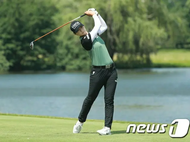 ＜女子ゴルフ＞KPMG選手権優勝のパク・ソンヒョン、世界ランキング2位に浮上（提供:news1）