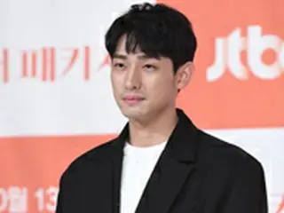 【公式】俳優ユン・パク、きょう（4日）映画「家族」マスコミ試写会に出席 ”スケジュール変更”