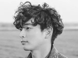 ジヌン（2AM）、デビュー10周年を語る「一日も早く4人の姿も見せたい」