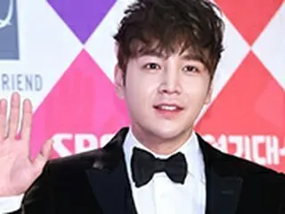 俳優チャン・グンソク、軍代替服務開始…基礎軍事訓練のかわりに服務基本教育
