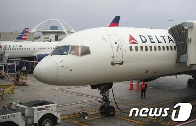 デルタ航空の韓国系スタッフ、韓国語を使用し解雇…会社を提訴