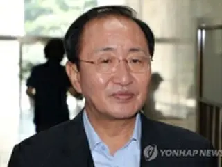 韓国革新系のスター政治家　飛び降り自殺か＝衝撃広がる