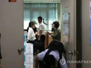 トップ外遊中の外交部パニック　前政権の訴訟取引疑惑で強制捜査＝韓国