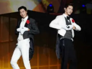 「東方神起」、タイコンサート大盛況…ヒット曲からソロステージまで全26曲熱唱