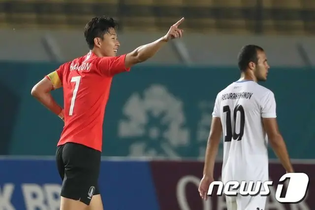 ＜2018ア大会＞“ソン・フンミン決勝点”韓国、キルギス破り組2位で16強＝男子サッカー
