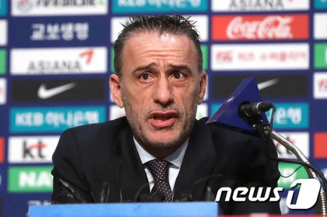 サッカー韓国代表のベント新監督、チーム構想に言及 「1期はW杯メンバーが中心」
