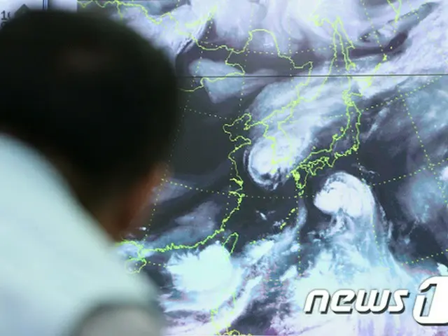 文大統領、台風接近に伴い対応を指示