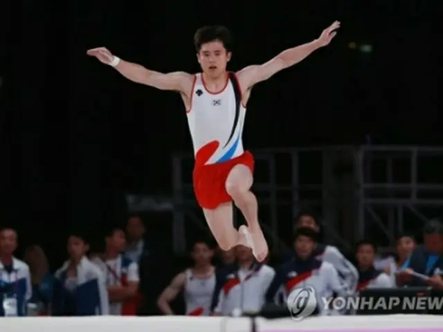 床運動で金メダルを獲得したキム・ハンソル＝２２日、ジャカルタ（聯合ニュース）