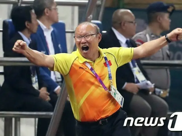 ＜2018ア大会＞“準決勝で激突”ベトナム代表・パク監督「韓国を愛してるが、私はベトナムの監督だ」