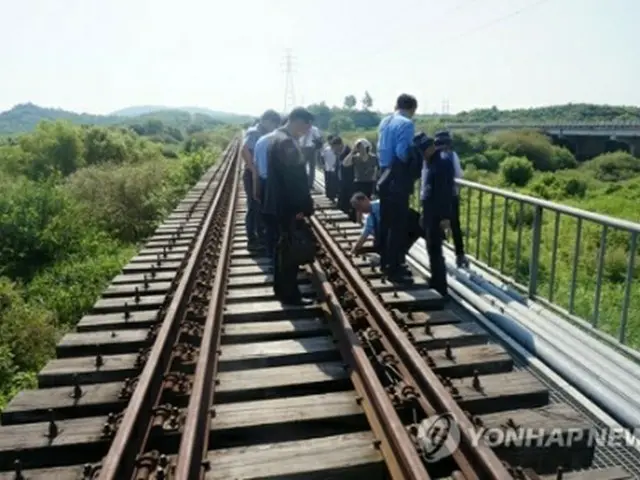 南北は７月に、朝鮮半島西側で南北を結ぶ鉄道の北朝鮮区間の状況を調べた（資料写真）＝（聯合ニュース）