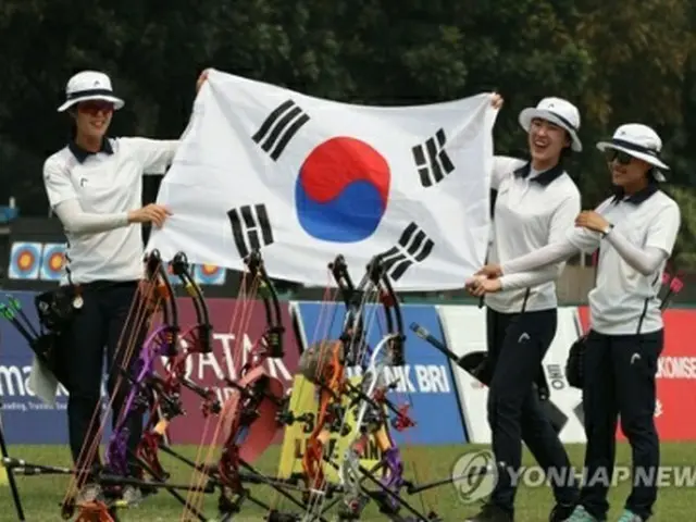 決勝でインドを破り、喜ぶ韓国代表＝２８日、ジャカルタ（聯合ニュース）