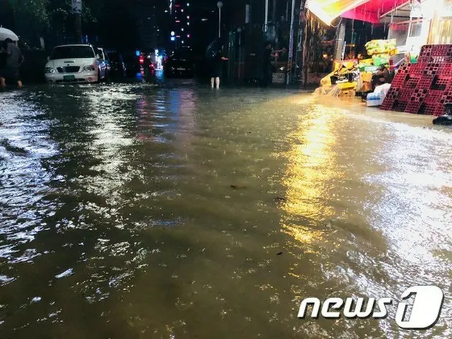 高陽519ミリ・ソウル道峰489ミリ…首都圏2日間の豪雨で浸水被害相次ぐ＝韓国